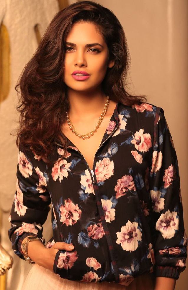EshaGupta, Actress, Bollywood