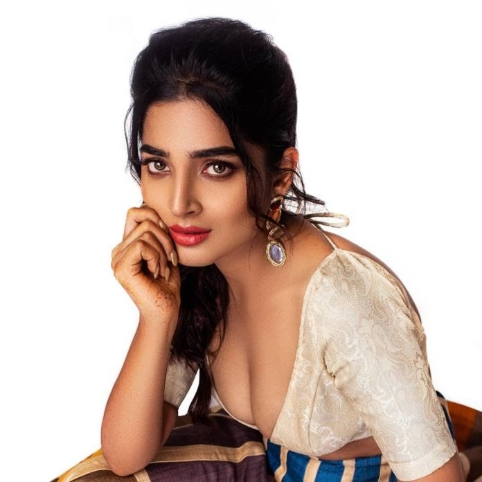 AnaghaMaruthora, Wallpaper, Actress, Indian
