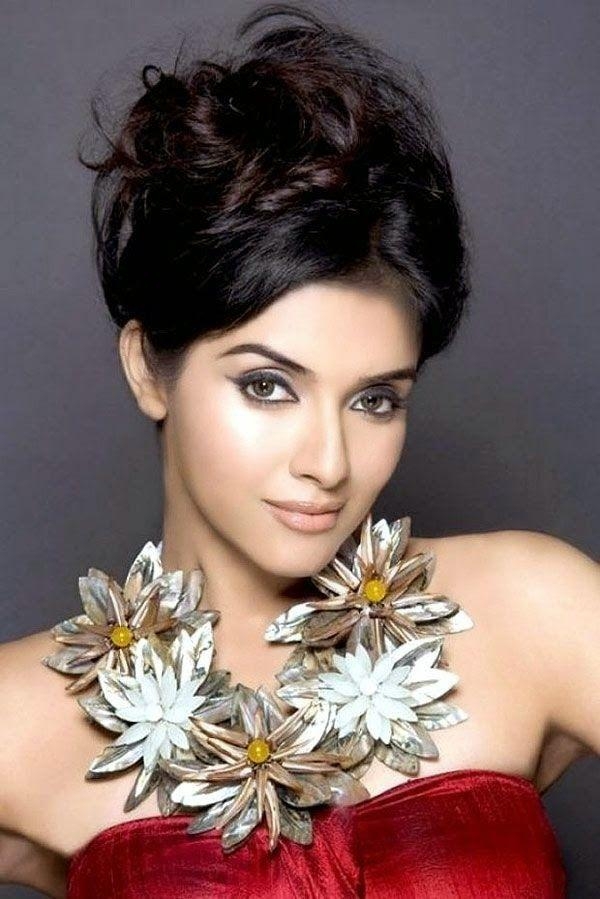 AsinThottumkal, Bollywood, Actress, Hot