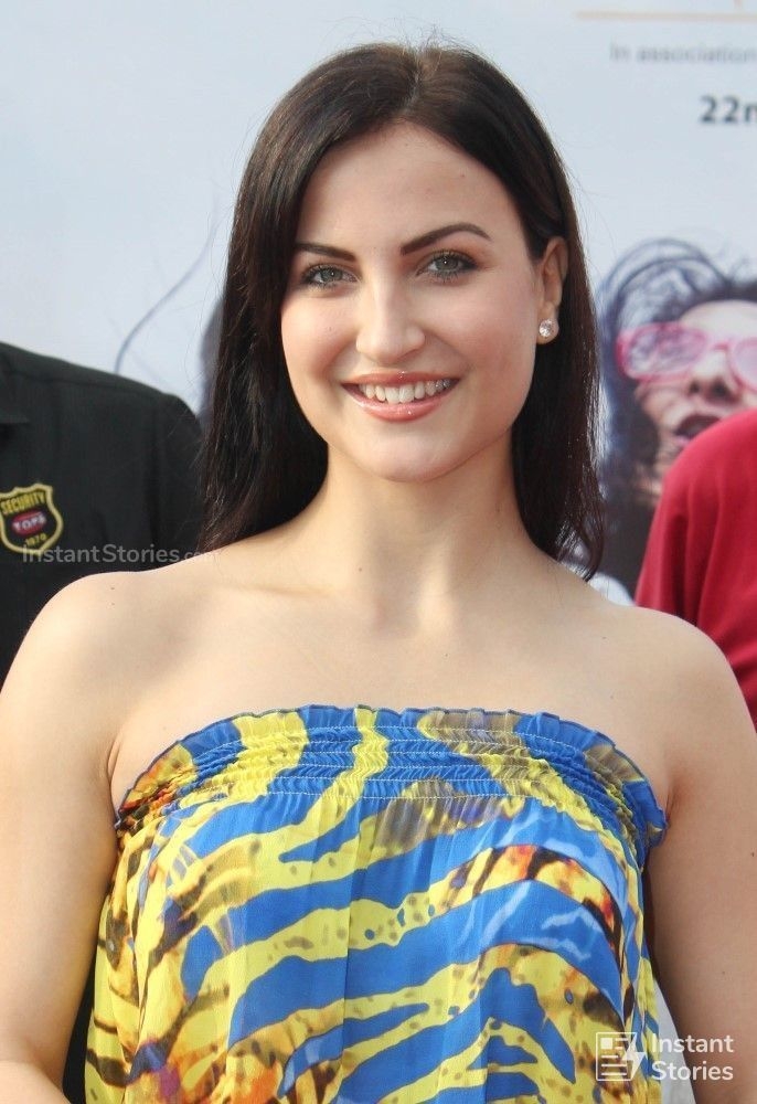 ElliAvram, Bollywood, Actress, Smile