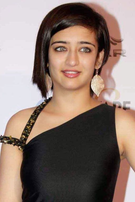 AksharaHaasan, Bollywood, Actress