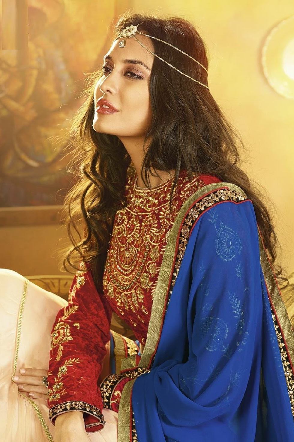 LisaHaydon, Bollywood, Actress