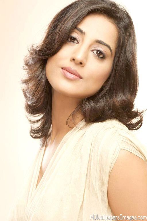 MahiGill, Bollywood, Actress