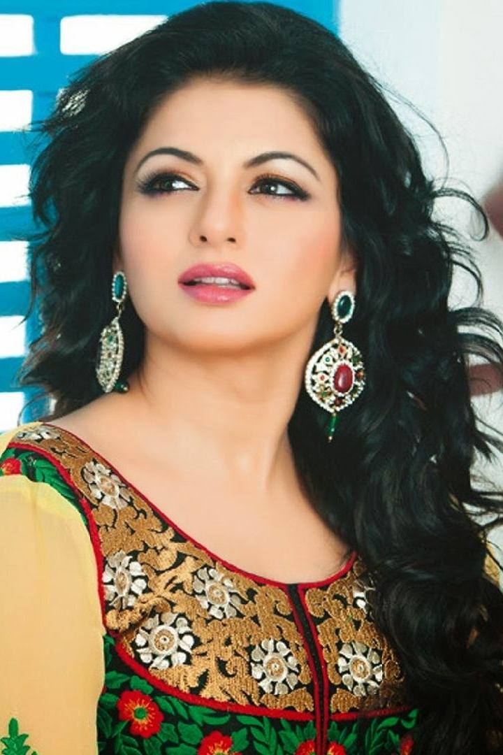 Bhagyashree, Bollywood, Actress