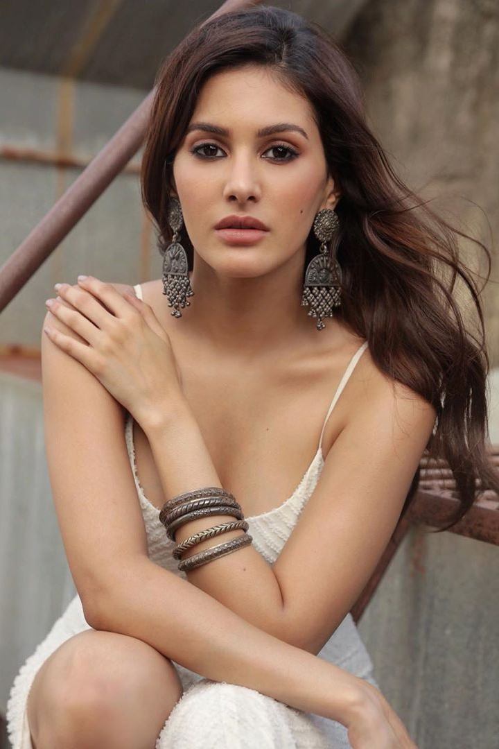AmyraDastur, Bollywood, Actress